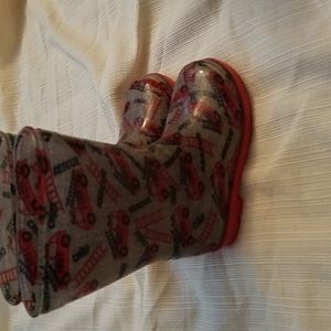 Kids rain boots